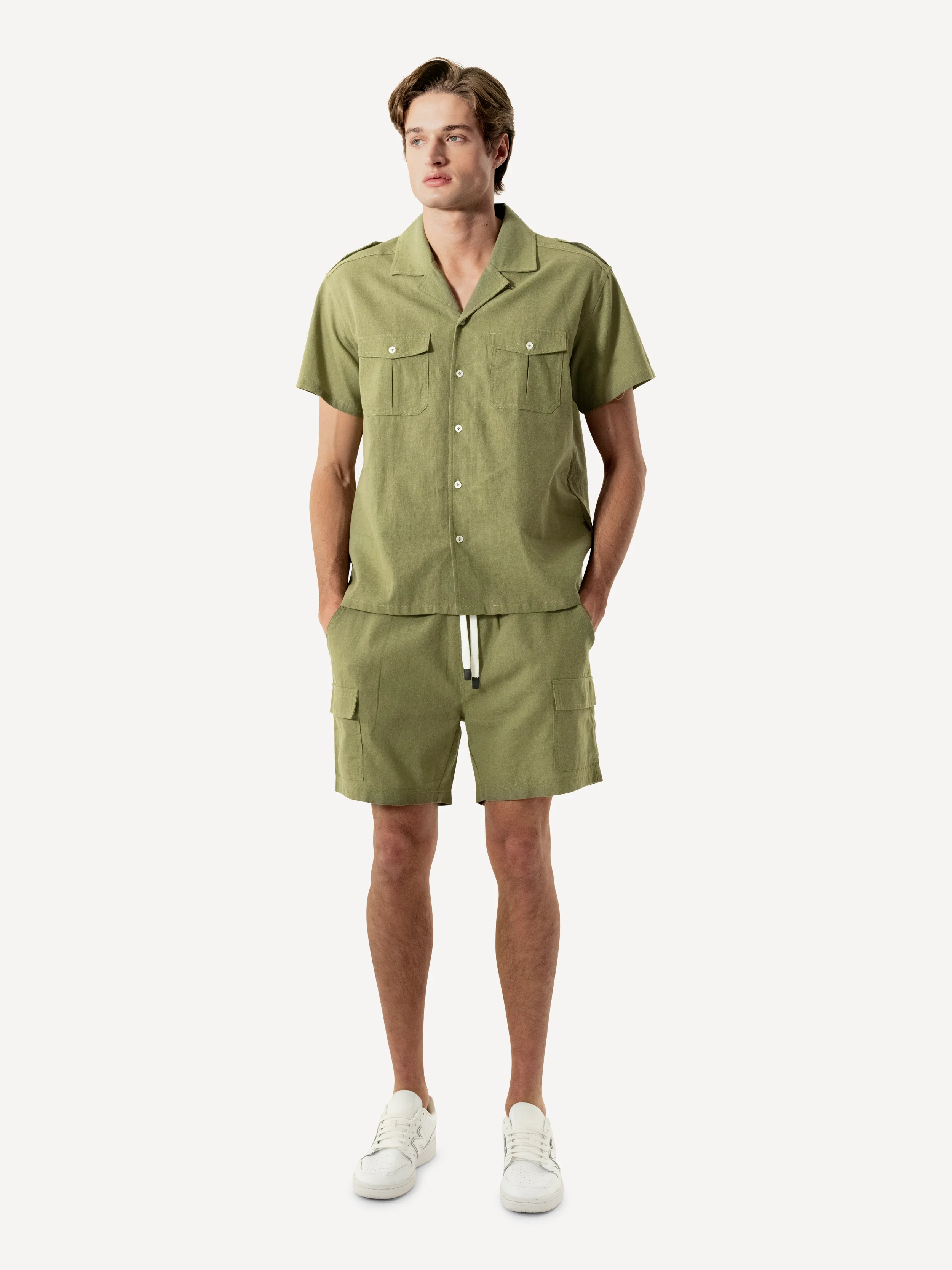 LINEN UTILITY CARGO SHORTS - Image 2